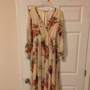 Lydia Ivory Floral Maxi Dress